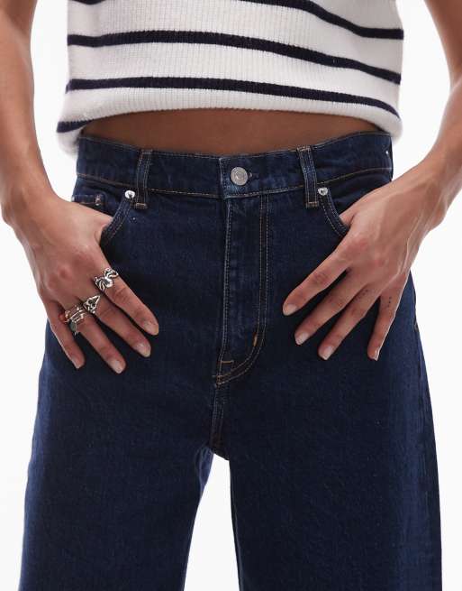 & Other Stories – Elastische, kurz geschnittene Jeans in blauer Rinse-Waschung mit weitem Bein, 5 von 5