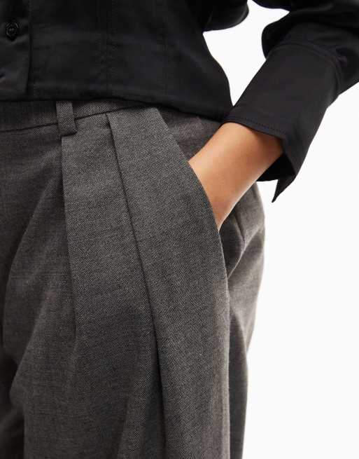 & Other Stories – Elegante Hose aus Wollmix in Dunkelgrau mit Bundfalten, 5 von 5