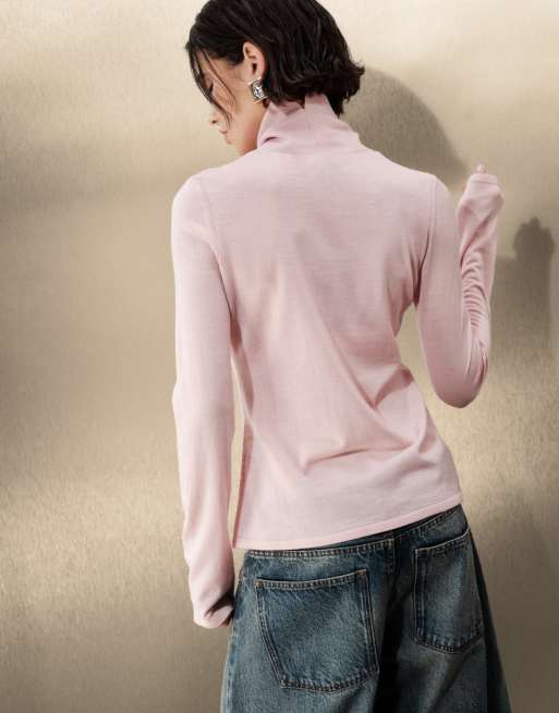 & Other Stories fine knit wool turtleneck sweater in light pink, 3 of 4