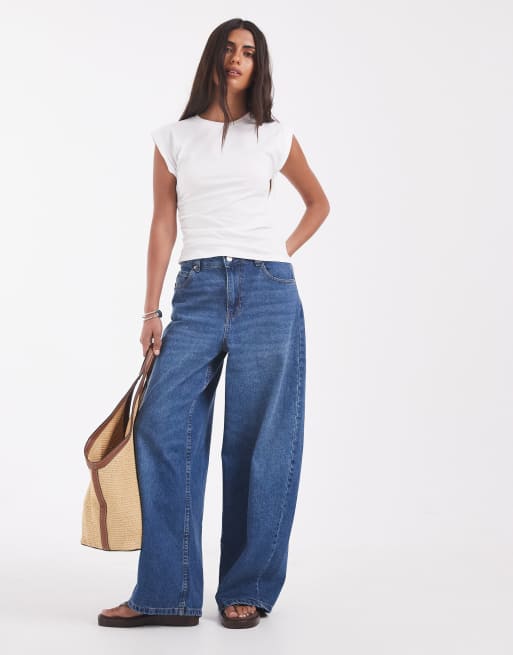 & Other Stories fitted sleeveless top in white, 2 of 4
