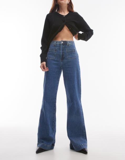 & Other Stories - Flared jeans met hoge taille en opgestikte zakken in middenblauwe wassing - view 1
