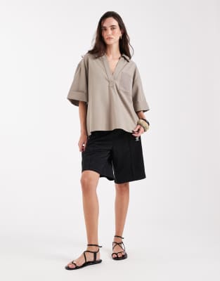 & Other Stories - Freizeithemd zum Überziehen aus Baumwolle in Beige-Neutral