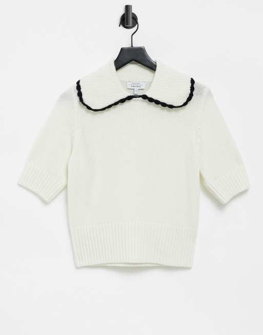 & Other Stories - Gebreide top met oversized kraag en korte mouwen in gebroken wit