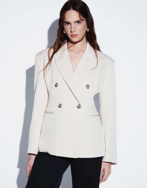 & Other Stories getailleerde blazer in crème, 3 van 5