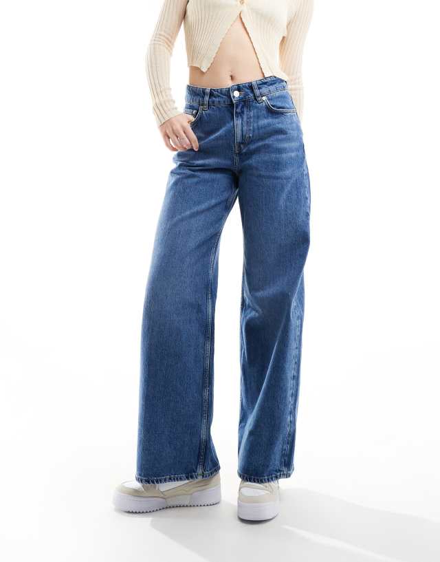 & Other Stories - gio mid waist wide leg jeans mid blue wash