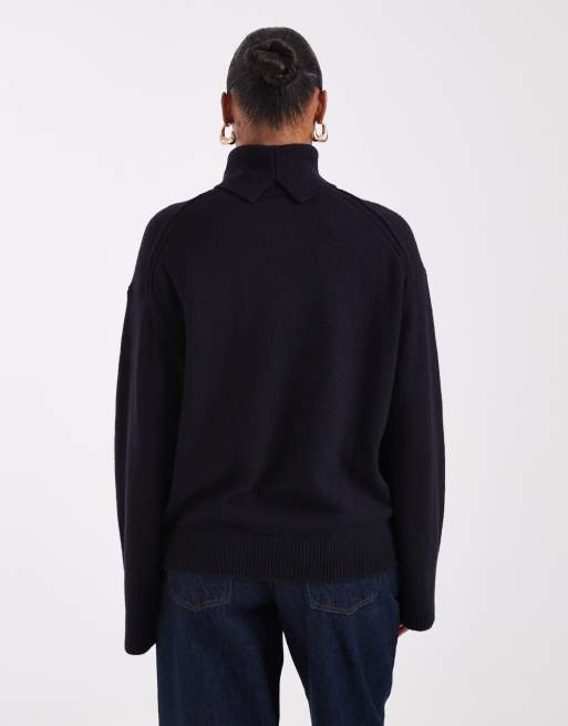 & Other Stories – Granatowy sweter oversize z golfem, z wełny i bawełny, 4 z 4