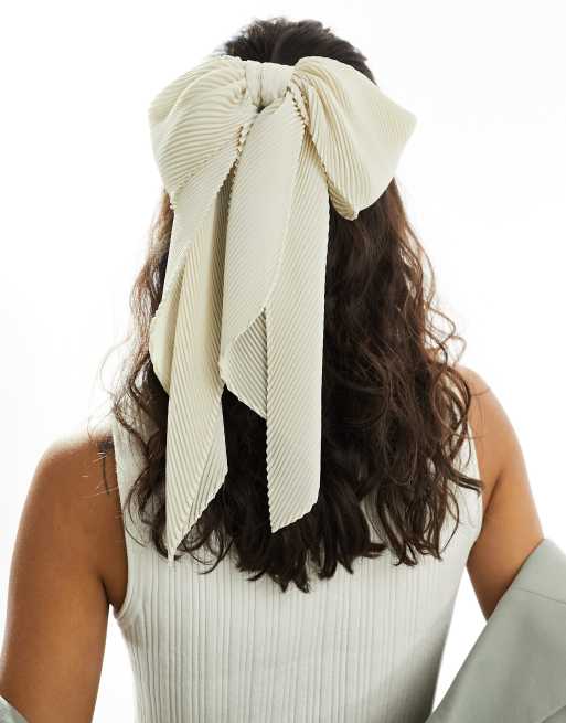 & Other Stories – Haarspange in Beige mit plissierter Schleife