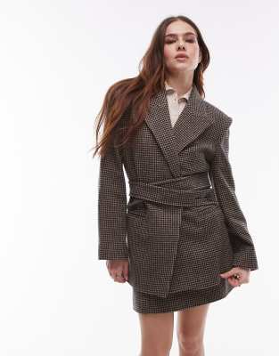 & Other Stories & Other Stories hairy wool blend blazer with cinch waist and bold shoulder in black and brown dogtooth