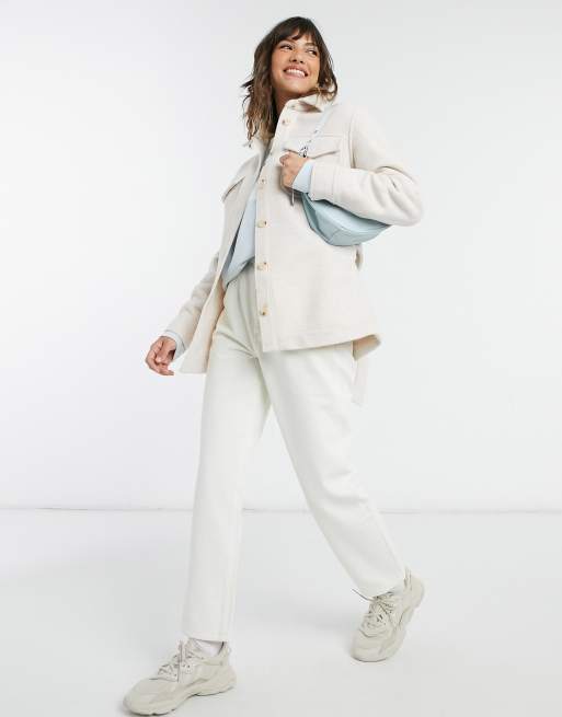 & Other Stories – Hemdjacke in gebrochenem Weiß - WHITE