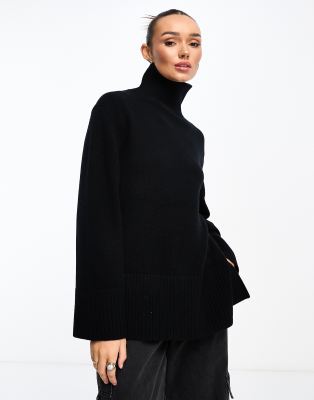 & Other Stories - Hochgeschlossener Oversize-Pullover aus Wolle in Schwarz