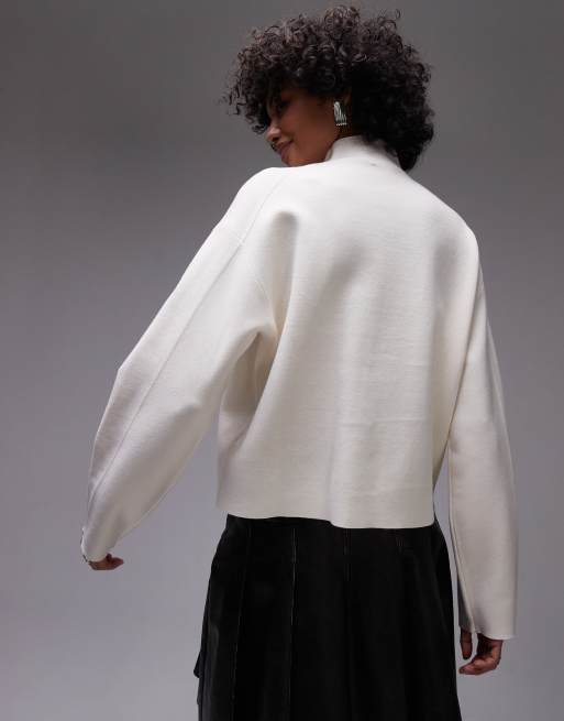 & Other Stories – Hochgeschlossener Pullover aus kompaktem Strick in gebrochenem Weiß mit geformten Ärmeln , 3 von 4
