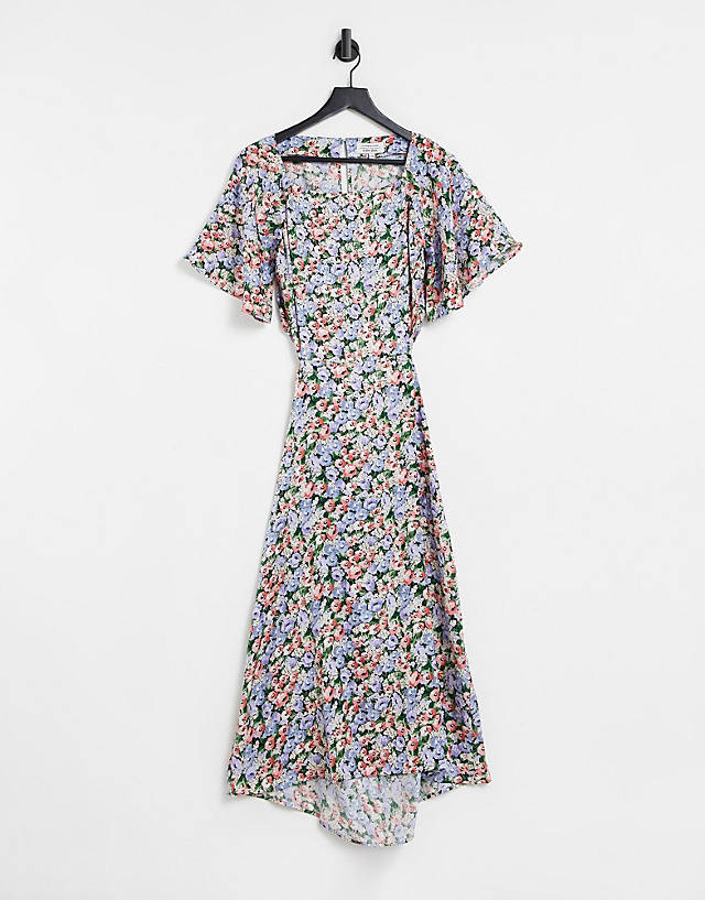 & Other Stories - jacquard flutter sleeve open waist midi dress in floral - multi
