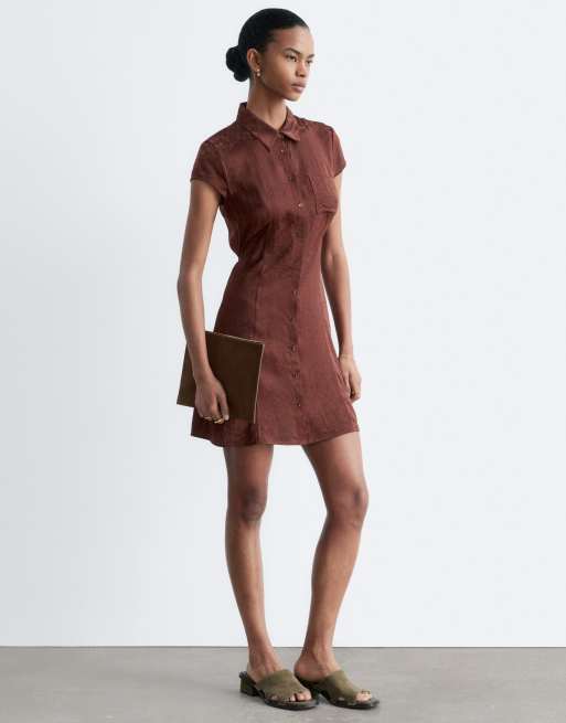 & Other Stories - Jacquard overhemdjurk met korte mouwen in chocoladebruin , 3 van 4