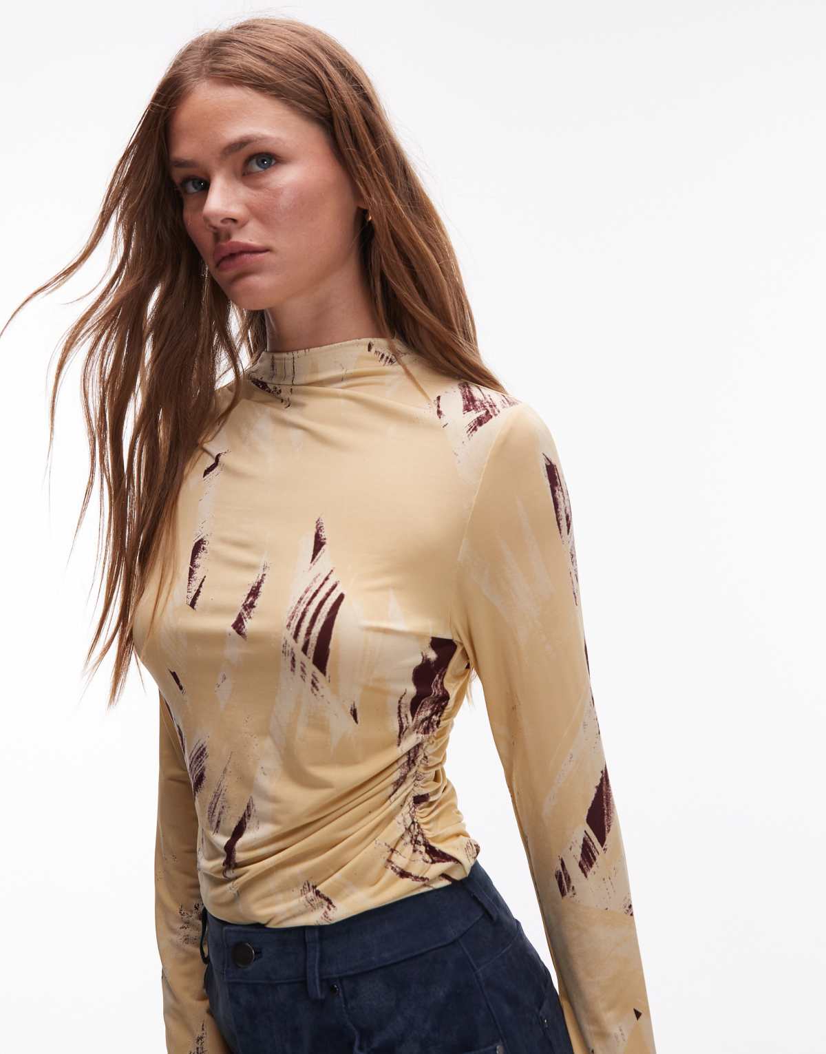& Other Stories jersey  top side ruche with long sleeves  in yellow abstract print