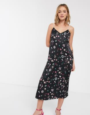 pearl dress black