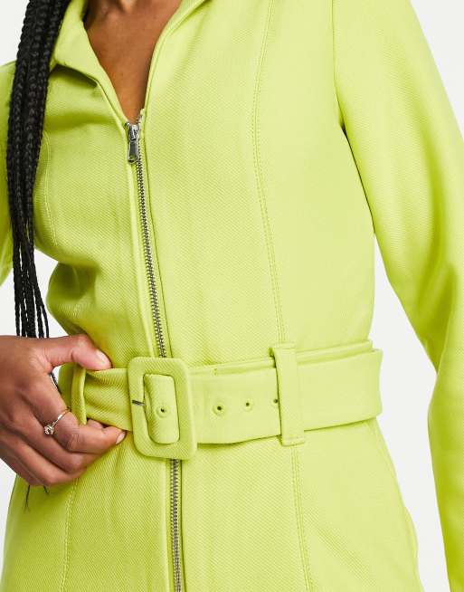 & Other Stories – Jumpsuit in Limettengrün mit Gürtel, 3 von 4