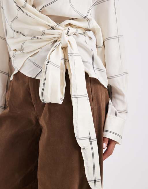 & Other Stories katoenen overhemd met getailleerde taille in wit rasterruitje, 4 van 4