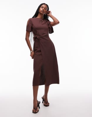 & Other Stories - Kleid aus Leinenmix in Braun mit Wickelrock und Bindedetail