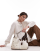 Thumbnail 1 van 4
