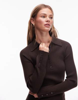 & Other Stories Knit Rib Fitted Polo Top With Mixed Fabric Collar In Animal Print