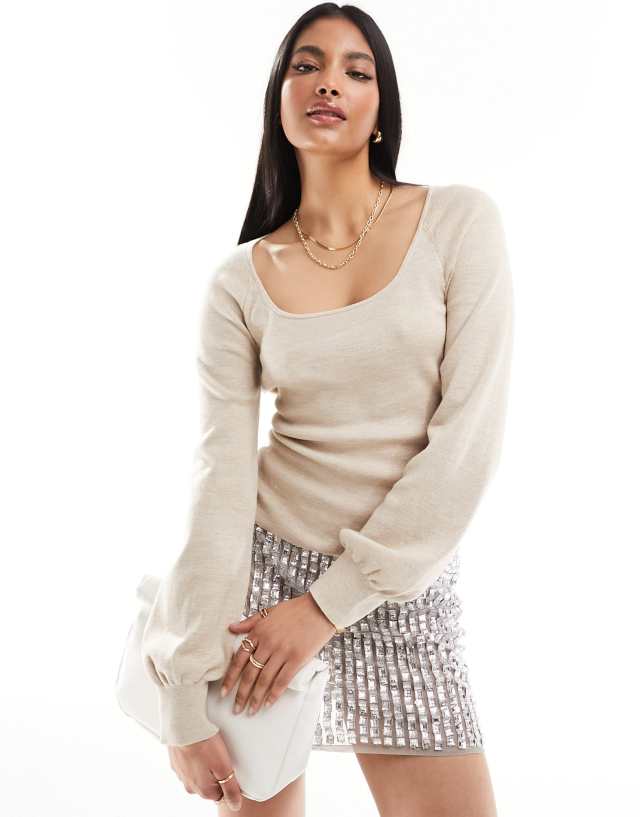 & Other Stories - knitted top with volume cuffs in beige