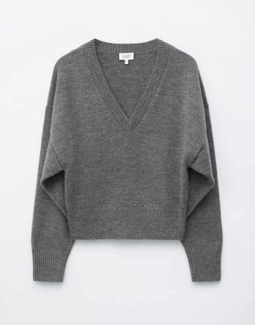 & Other Stories knitted v-neck sweater in grey, 5 of 5