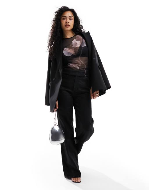 & Other Stories – Langärmliges Mesh-Oberteil in Schwarz mit Blumenprint vorne, 2 von 4