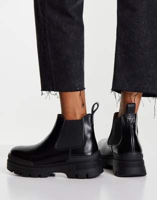 discount doc martens shoes