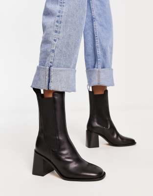 OTHER STORIES & OTHER STORIES LEATHER HEELED BOOTS IN BLACK