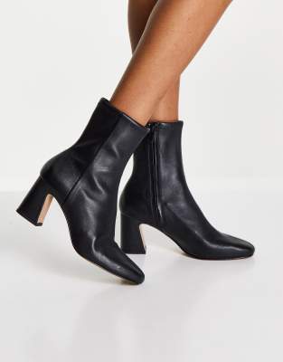 & other stories almond toe boots