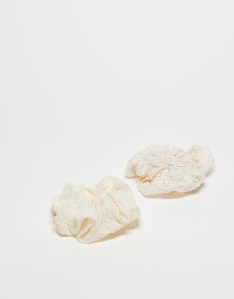 & Other Stories - Lot de 2 chouchous à broderies fleuries - Blanc et beige - view 1