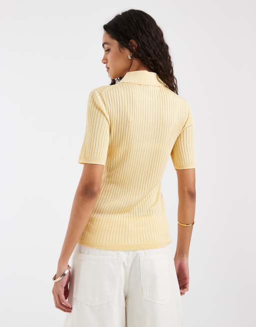 & Other Stories - Lys citrongul strikket top med krave og knapper, 2 af 4