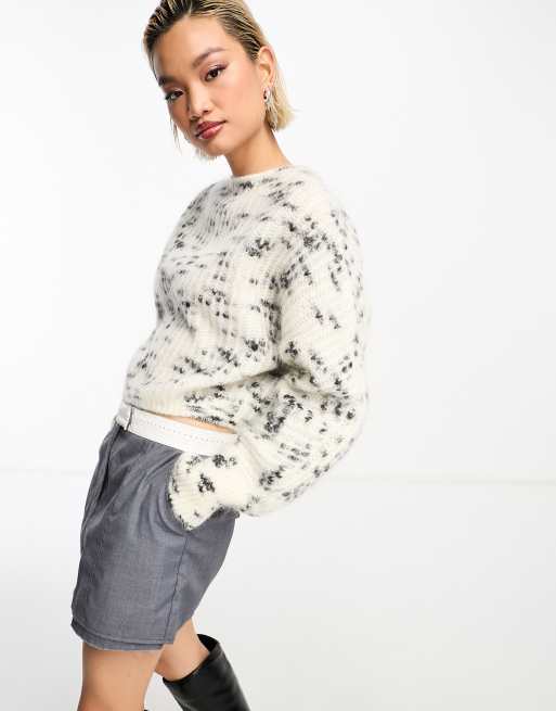 & Other Stories - Maglione in misto lana soffice con motivo a macchie