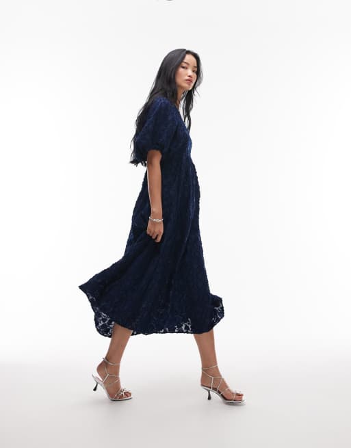 & Other Stories maxi dress with volume sleeves in 3D sheer jacquard , 2 of 4