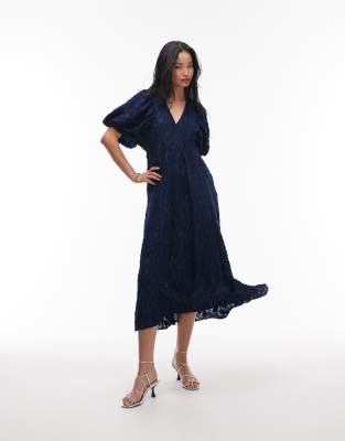 & Other Stories - Maxikleid mit voluminösen Ärmeln und transparentem 3D-Jacquardmuster-Bunt