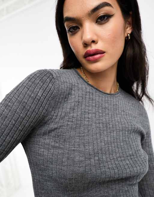 Fitted 2025 ribbed sweater