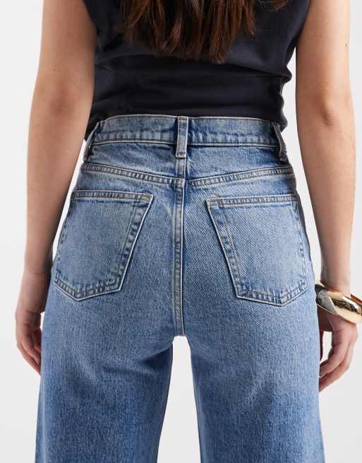 & Other Stories mid rise wide leg jeans in blue dusty light, 5 of 5