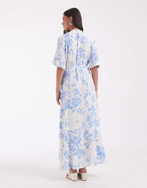 & Other Stories – Midaxi-Wickelkleid in Blau mit abstraktem Blümchenprint, 4 von 4