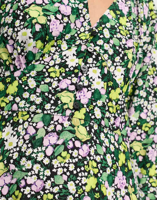 & Other Stories – Midikleid mit tiefem V-Ausschnitt und Blumenmuster, 4 von 4