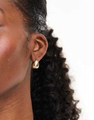 & Other Stories & Other Stories mini drop stud earrings in gold