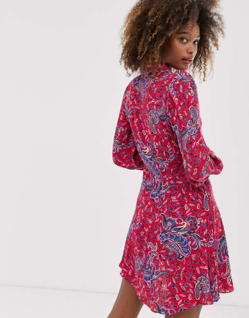 dwaas Weiland Reproduceren & Other Stories - Mini-jurk met knoopdetail en paisley-print | ASOS