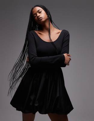 & Other Stories - Minikleid in Schwarz aus Jersey und Webstoff mit Ballonsaum