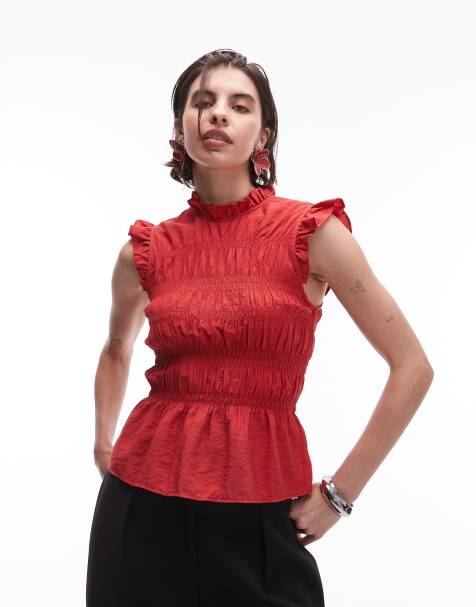 & Other Stories - Mouwloze blouse met ruches aan de kraag en peplum zoom in rood - view 1