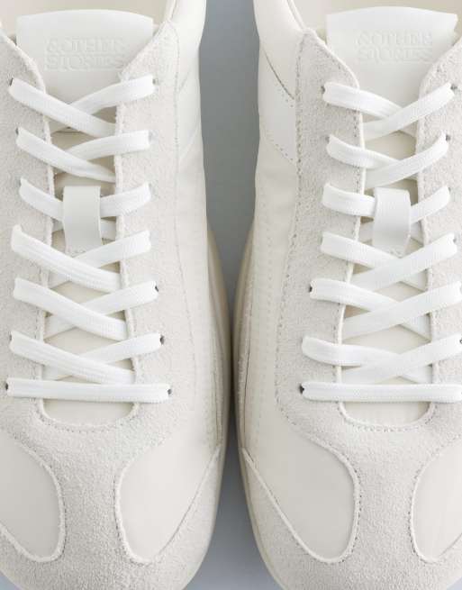 & Other Stories - Muiltjes-sneakers van echt leer met randen van echt suède in wit, 2 van 4