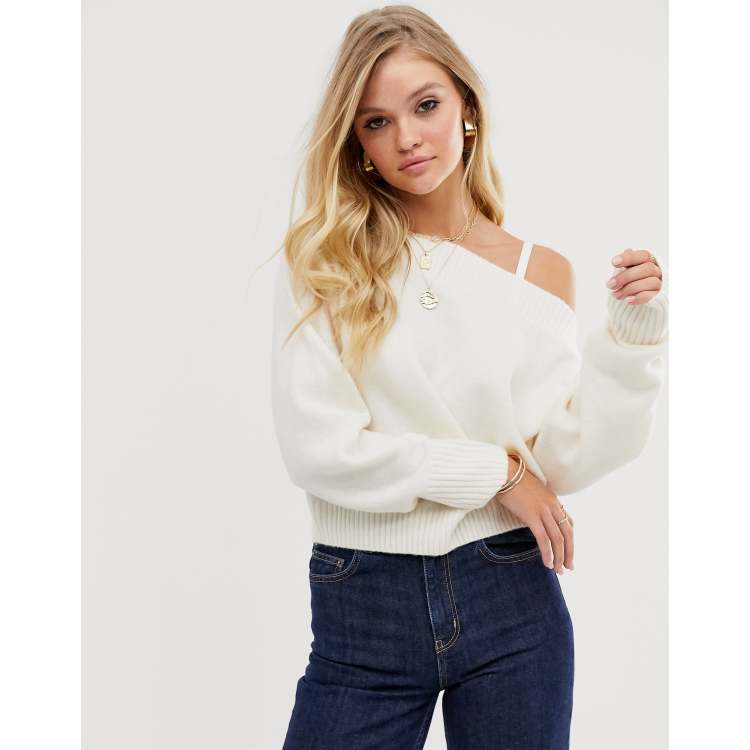 White knitted off outlet the shoulder jumper