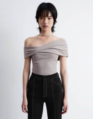 & Other Stories Off The Shoulder Ruched Top In Gray
