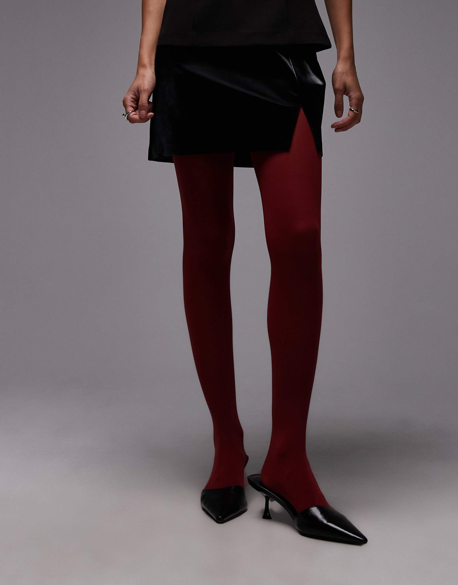 &Other Stories непрозрачные колготки бордового цвета 