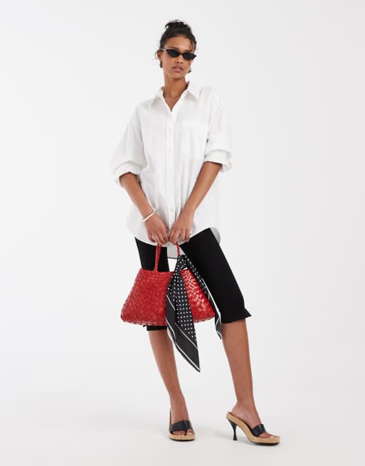 & Other Stories – Oversize-Hemdbluse aus Baumwolle in Weiß mit breiten Manschetten, 2 von 4