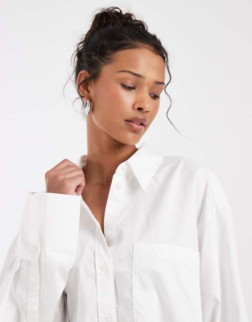 & Other Stories – Oversize-Hemdbluse aus Baumwolle in Weiß mit breiten Manschetten, 3 von 4