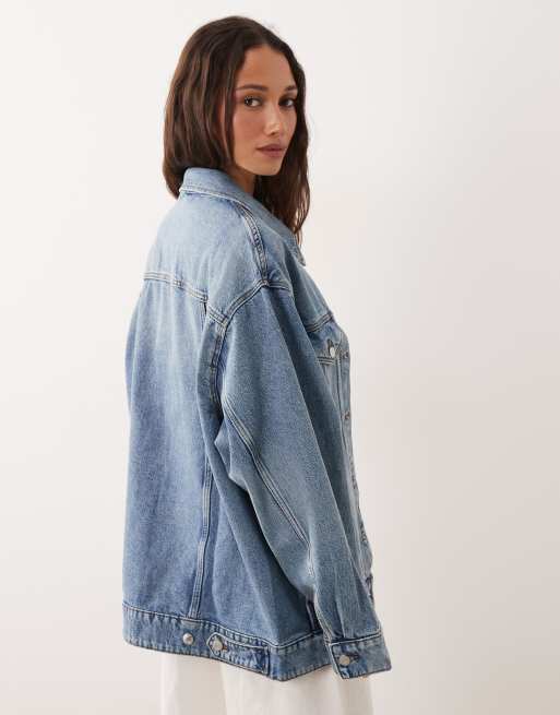 & Other Stories oversized denim jacket in mid blue wash , 3 of 4